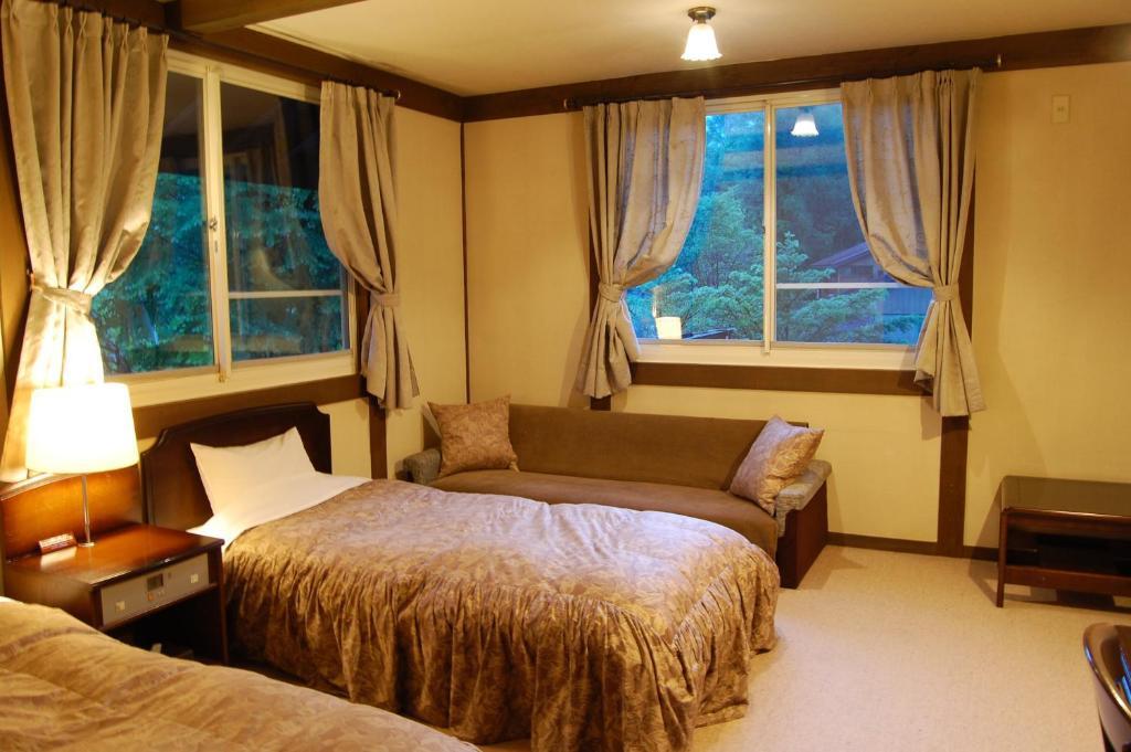 Petit Hotel Alumu Matsumoto Zimmer foto